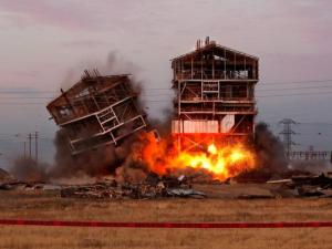 Kern Power Plant being demolished